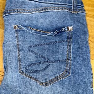 Seventy Blue Jeans Classic Medium Wash